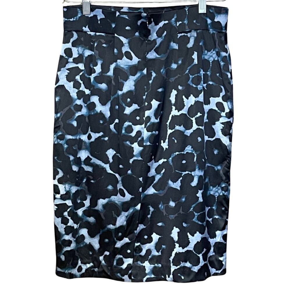 Ann Taylor skirt silk white black blue straight pencil lined size 6